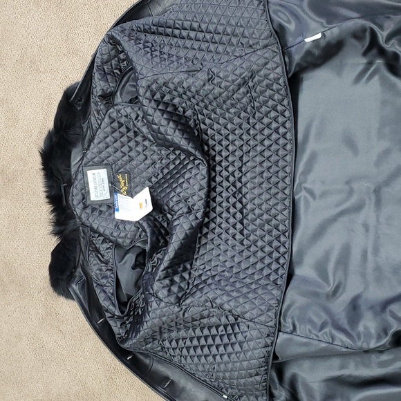 Black Full Length Lamb Leather Coat with Fox Fur - Picture 7 of 7